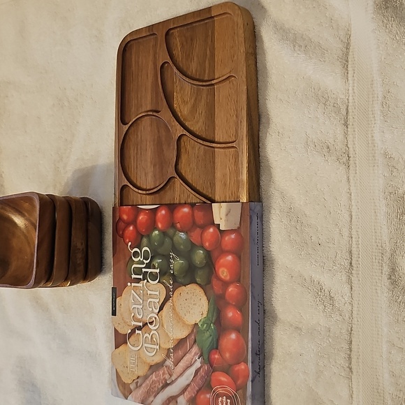 NWT Architec The Grazing Board 100% Acacia Wood 4 Piece Wooden Bowl Set - Picture 14 of 14